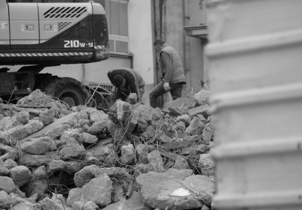 demolition contractor