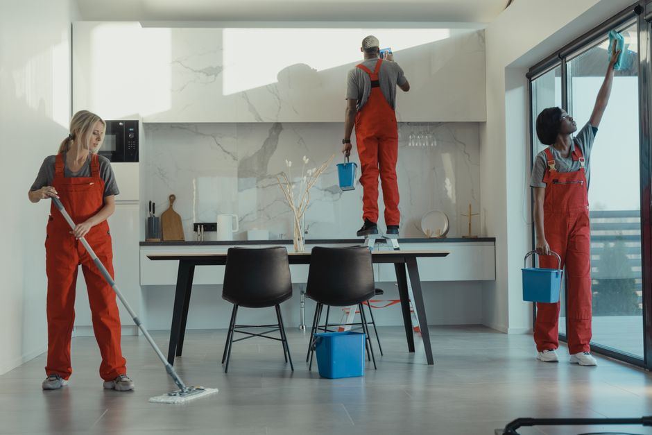 janitorial service contract