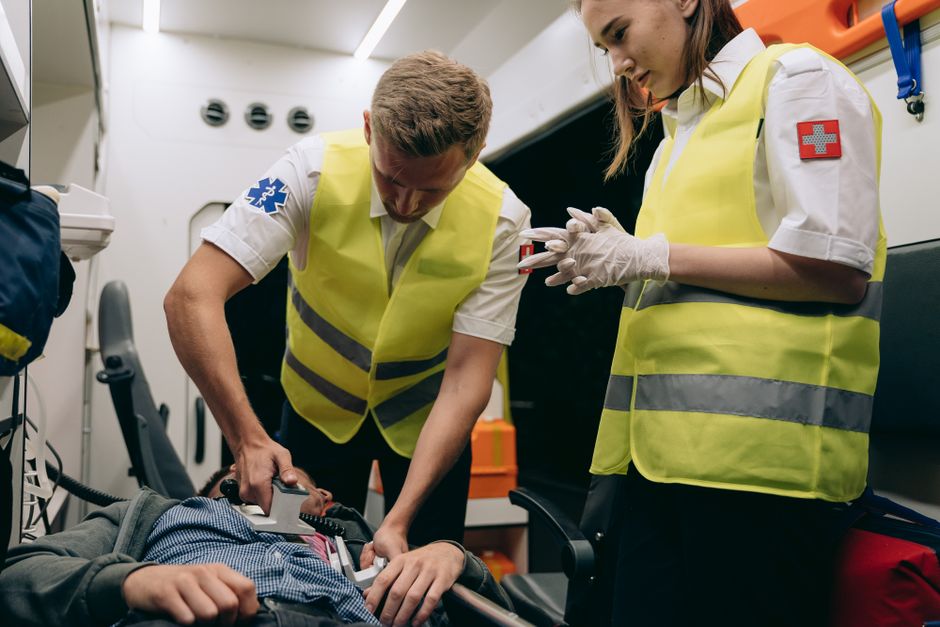 defibrillator supplier